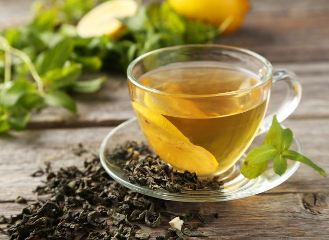 Những tác dụng phụ không ngờ của việc uống trà: Uống thế nào để được lợi? - Ảnh 5. Những tác dụng phụ không ngờ của việc uống trà: Uống thế nào để được lợi? - Ảnh 5.