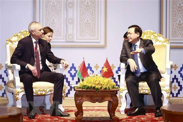 Chủ tịch Quốc hội Vương Đình Huệ gặp lãnh đạo QH, nghị viện các nước hình ảnh 3 Chu tich Quoc hoi Vuong Dinh Hue gap lanh dao QH, nghi vien cac nuoc hinh anh 3