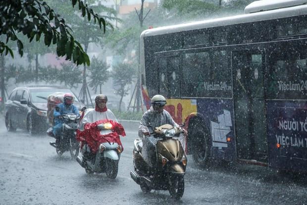 Trời chuyển lạnh, các tỉnh miền Bắc đón mưa dông diện rộng hình ảnh 1 Troi chuyen lanh, cac tinh mien Bac don mua dong dien rong hinh anh 1