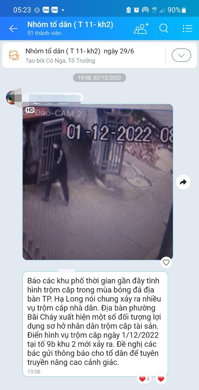Tổ dân 11, khu phố 2, phường Bãi Cháy tuyên truyền tới các hộ dân nâng cao cảnh giác, bảo vệ tài sản.