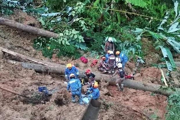 Lở đất tại Malaysia: Ít nhất 13 người thiệt mạng, 25 người còn mắc kẹt hình ảnh 4 Lo dat tai Malaysia: It nhat 13 nguoi thiet mang, 25 nguoi con mac ket hinh anh 4